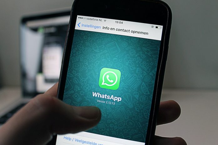 How to Appear Offline on Whatsapp - how long does it take to show offline on whatsapp
