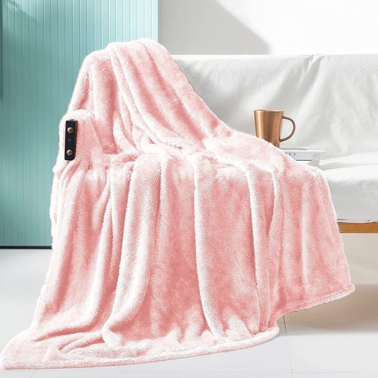 Smart Heated Electric Throw Blanket - Satisfying Bedroom Gadget