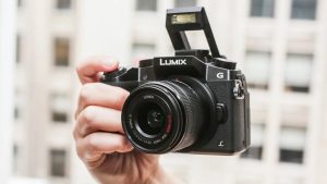 Panasonic Lumix G7 - best mirrorless camera for most beginners